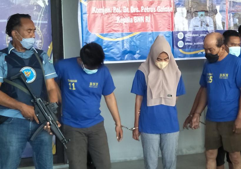 Demi Uang, Dua Sejoli di Sumut Nekat Bawa 10 Kg Sabu