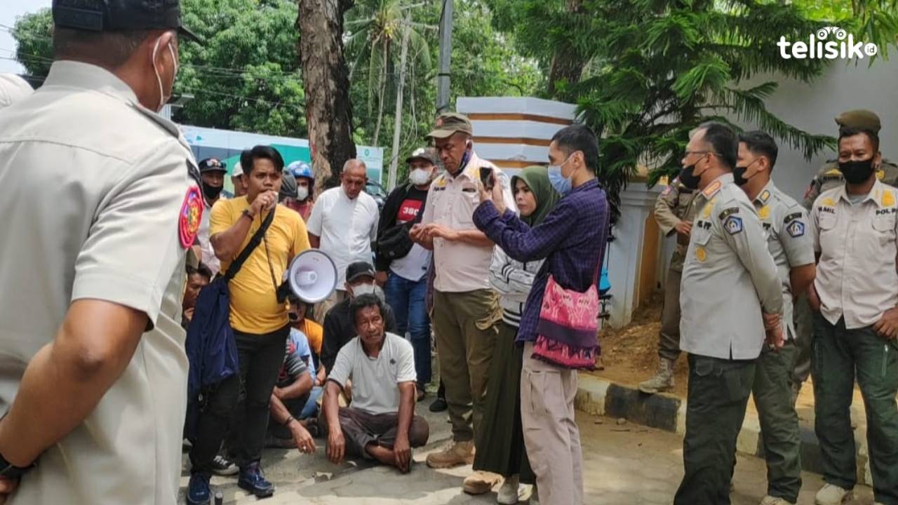Pemkot Kendari Jangan Semaunya Tertibkan Pedagang Tambat Labuh, Masyarakat Diminta Bersurat ke Dewan