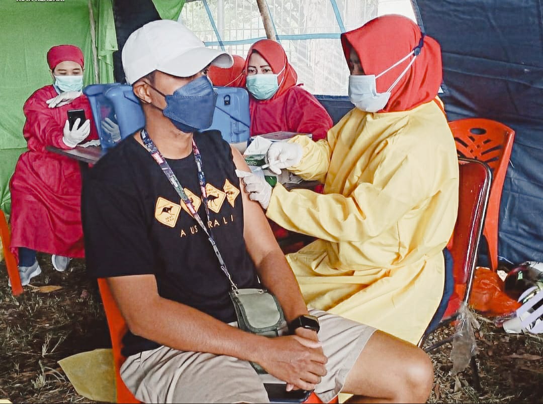 Upaya Pemkot Kendari dalam Percepatan Vaksinasi Terbukti Mampu Tekan Penyebaran COVID-19