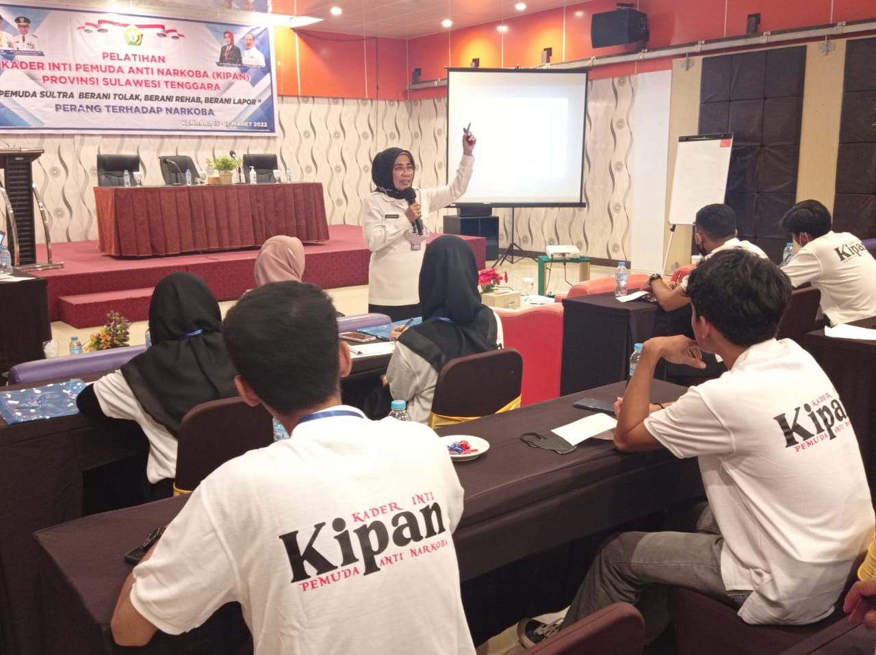 BNNP Sultra Edukasi Bahaya Penyalahgunaan Narkoba di Pelatihan KIPAN