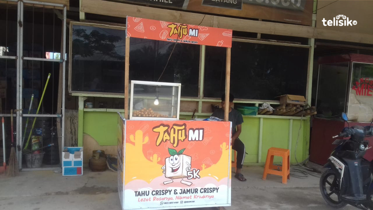 Lihat Peluang Usaha, Pemuda Ini Bangun Snack Kekinian