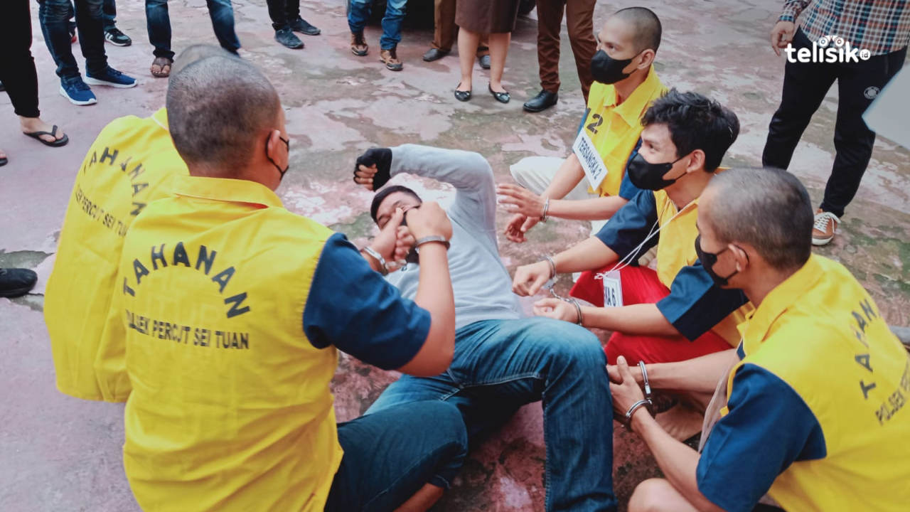 Rekontruksi Enam Pemuda Bunuh Terduga Jambret Handphone Tak Dihadiri Kapolsek