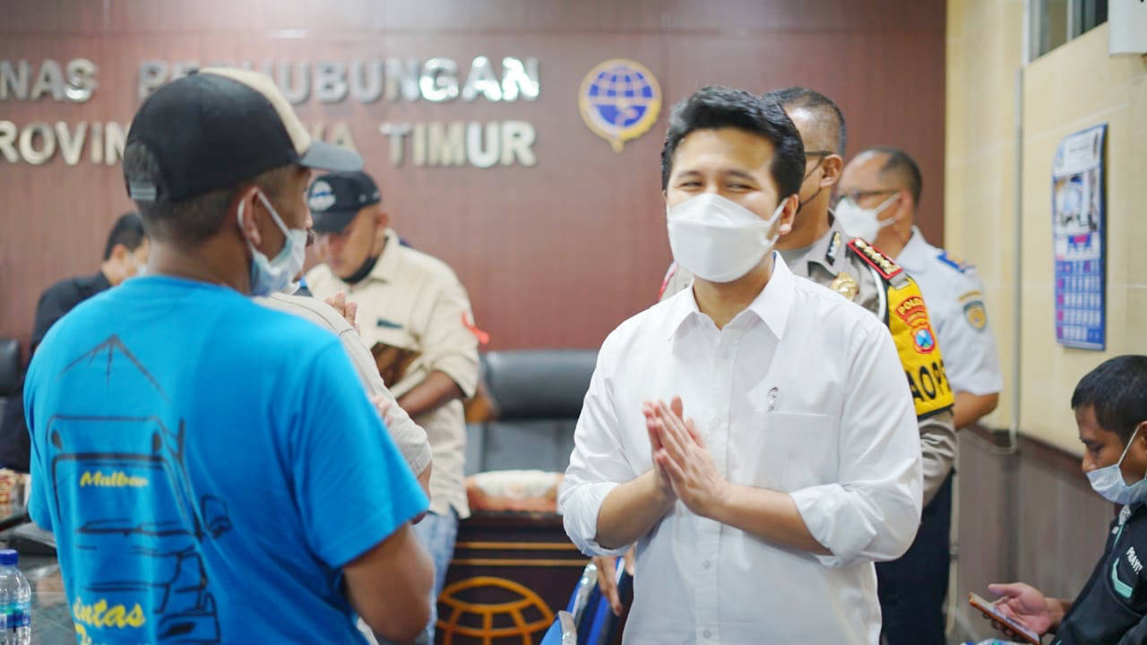 Sopir Truk di Jatim Keberatan Aturan ODOL, Gubernur Khofifah Surati Menhub