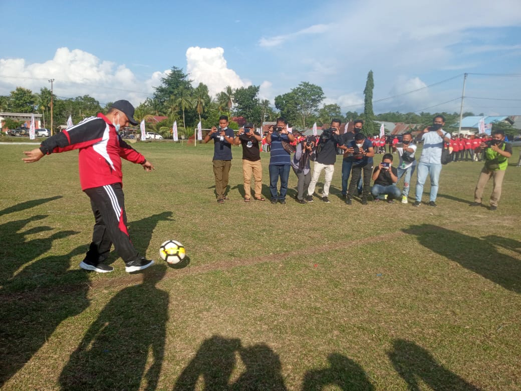 Turnamen Sepakbola Bupati Cup II Koltim Resmi Digelar