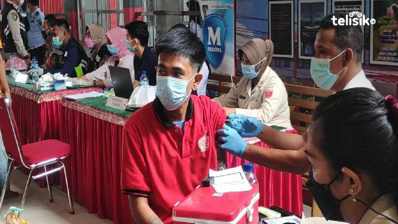 Benarkah Vaksin Tidak Batalkan Puasa? Ini Kata MUI Sultra