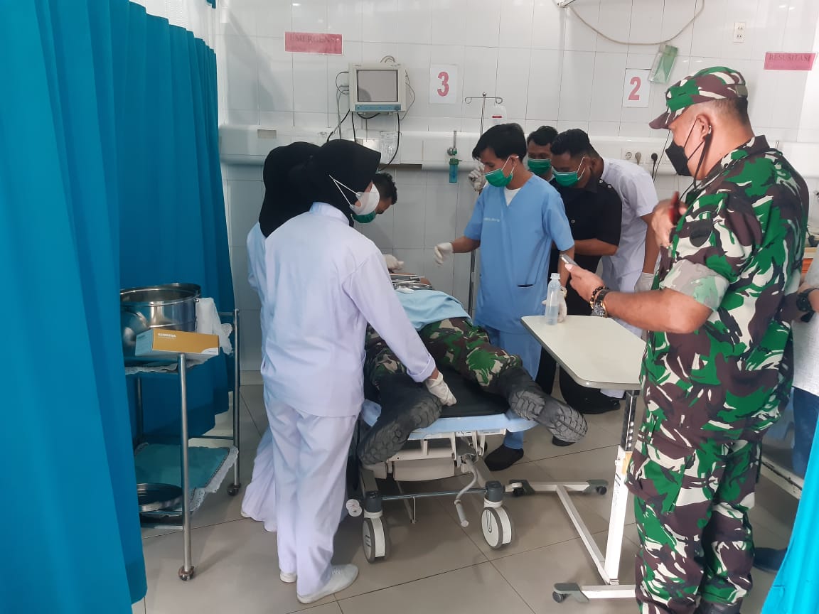 Di Medan, Anggota TNI Dibacok Pemuda Gunakan Katana