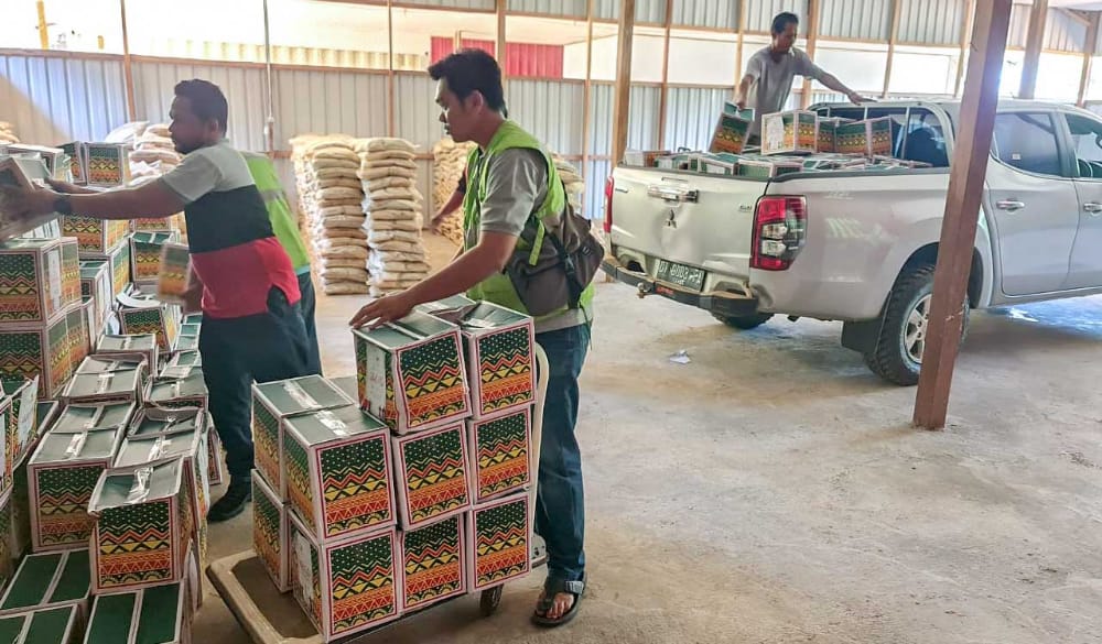 Kelompok Rentan di 11 Desa Lingkar Tambang Jadi Sasaran Paket PT GKP