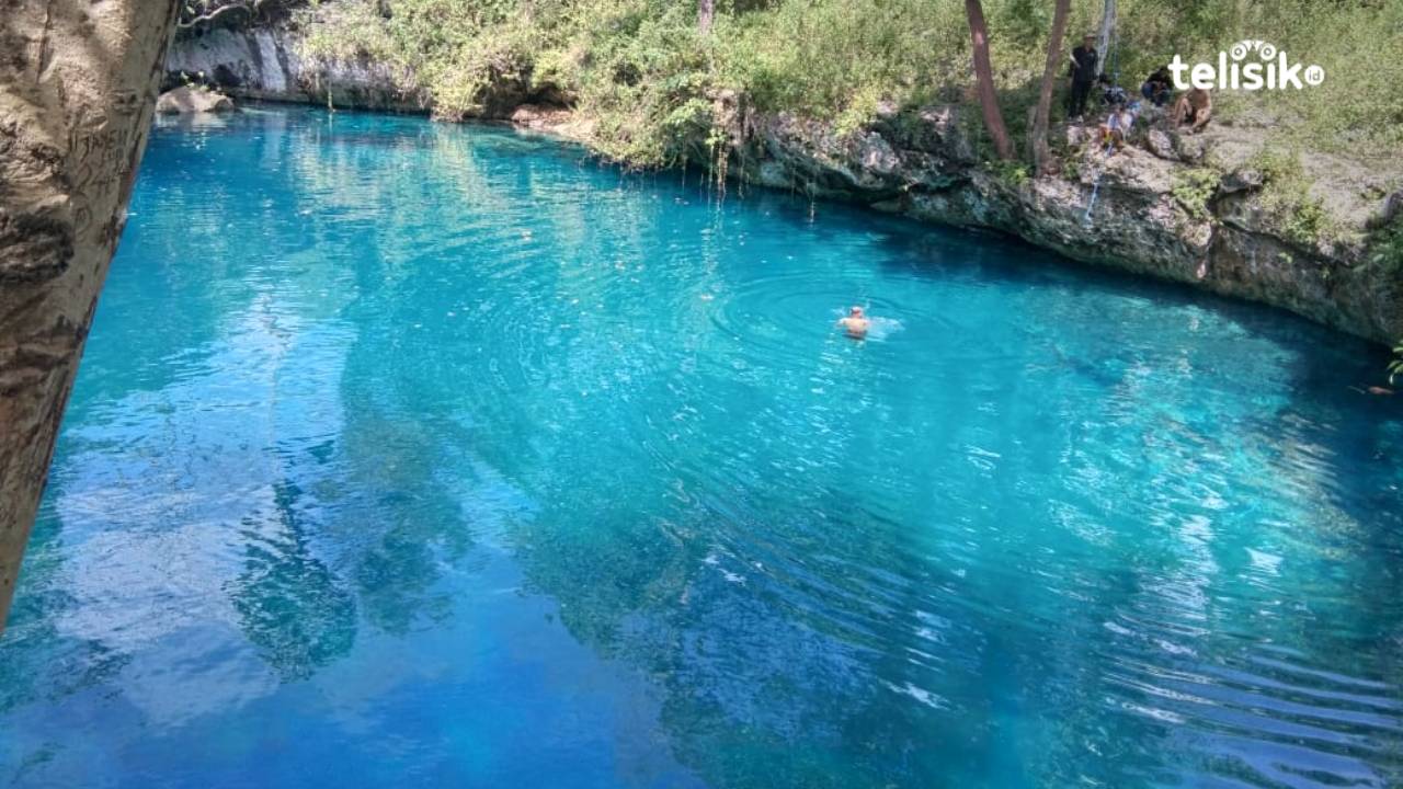 Danau Moko Muna, Khas dengan Air Jernih Berwarna Biru