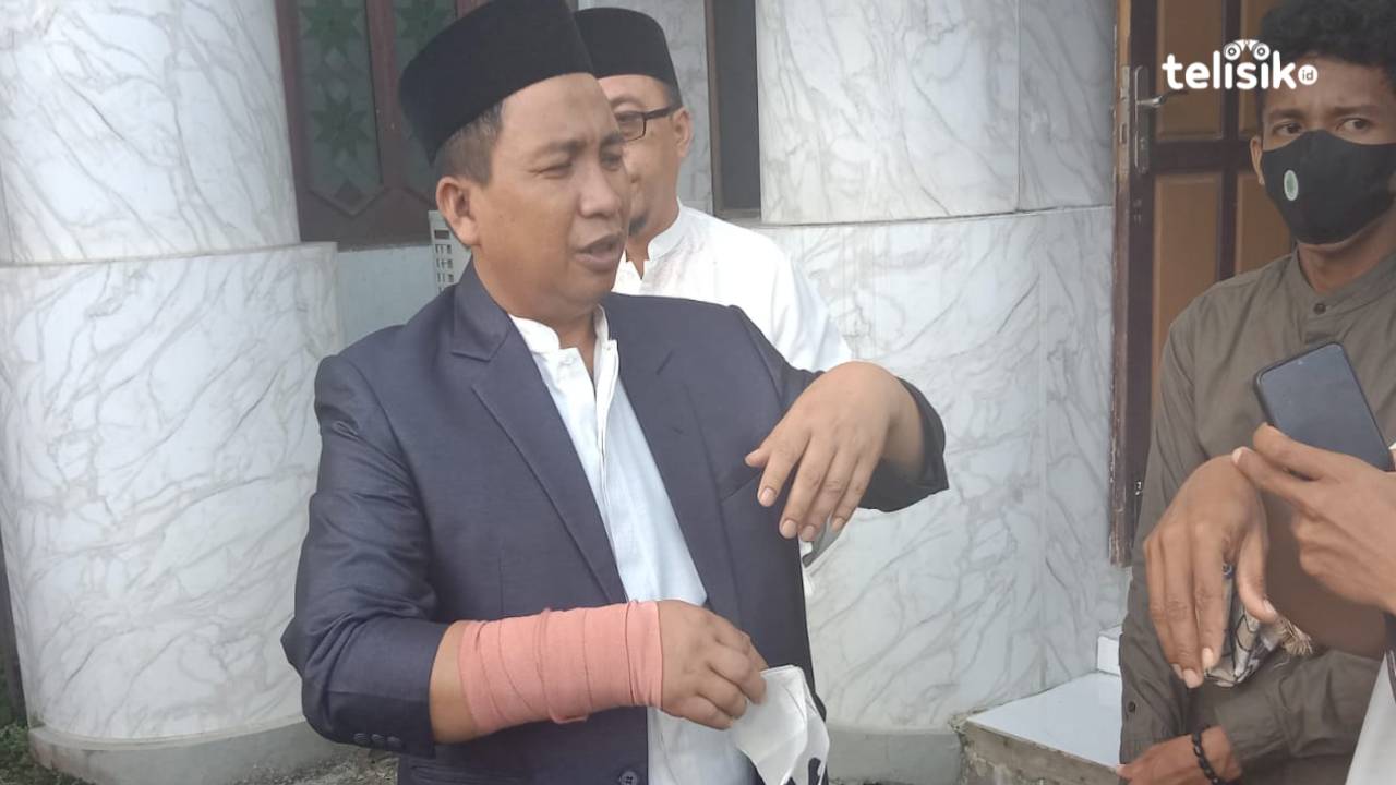 Kondisi Kakanwil Kemenag Sultra Membaik Pasca Kecelakaan, Sempat jadi Khatib Walau Tangan Diperban