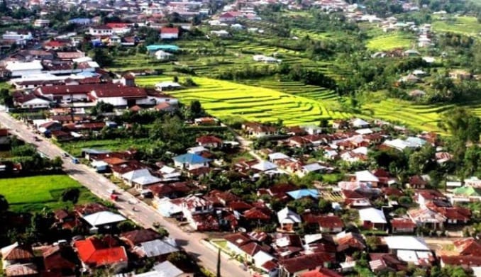 Kota Ruteng Diguncang 2 Kali Gempa, Warga Berhamburan Keluar Rumah