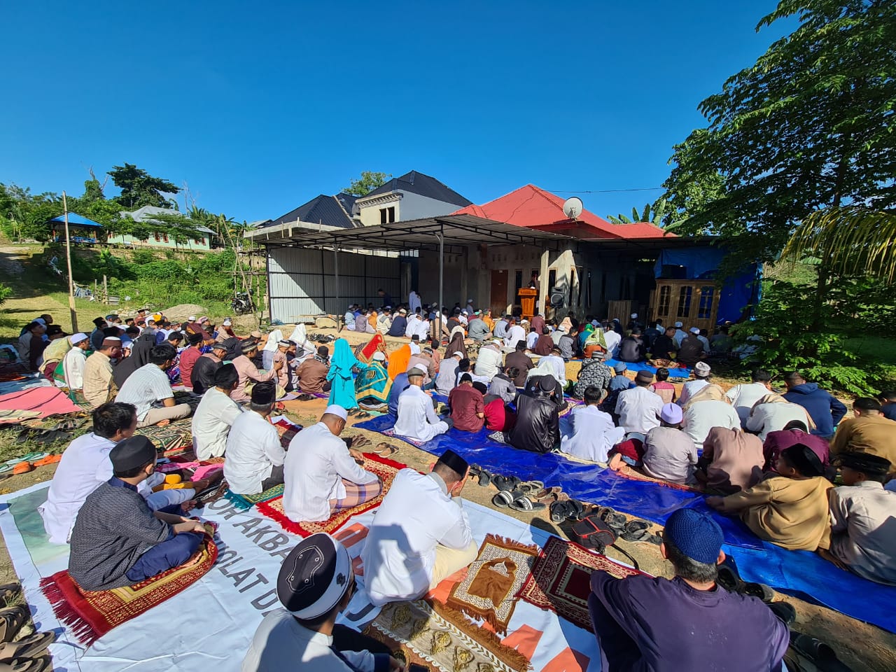 Rukyat Global, Ratusan Warga Kendari Salat Idul Fitri Hari Ini