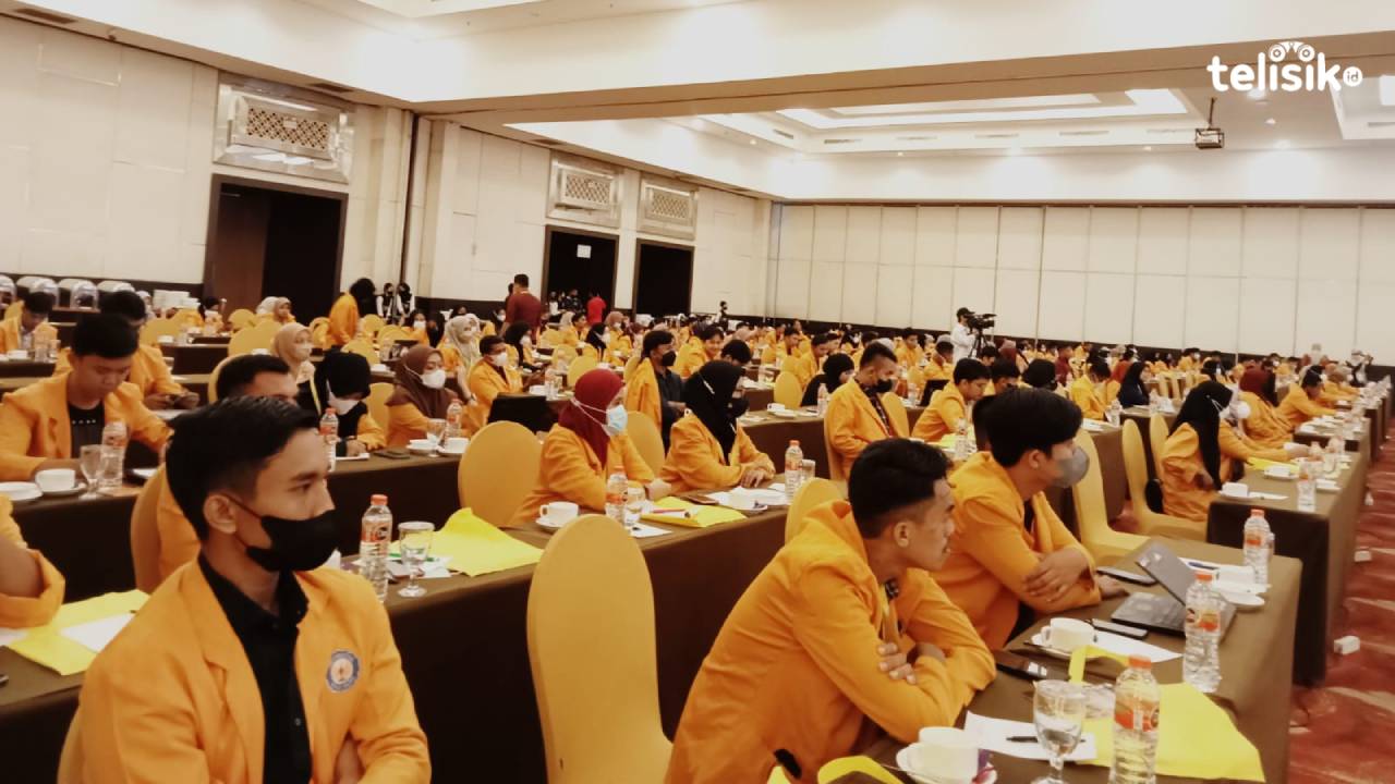 200 Mahasiswa Akhir UHO Kendari Siapkan Diri Masuk Dunia Kerja Profesional