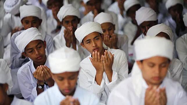 Indonesia Duduki Peringkat Pertama Negara Paling Religius di Asia Tenggara