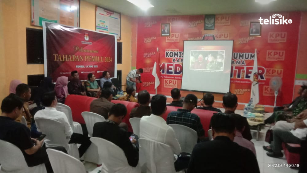 KPU Bombana Ajak Parpol Nonton Bareng Peluncuran Tahapan Pemilu 2024