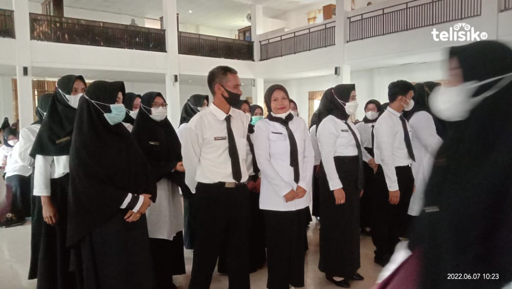 Ratusan PPPK Guru Tahap II Terima SK, Gaji Dibebankan Daerah