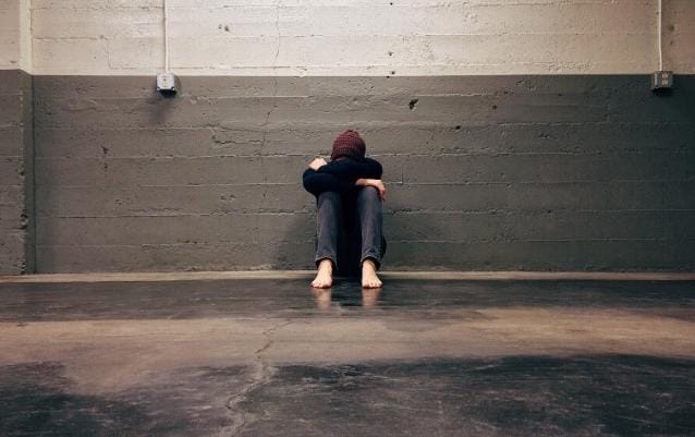 8 Cara Menyikapi Diri Sendiri Ketika Down, Jangan Lupa Baca Doa Ini