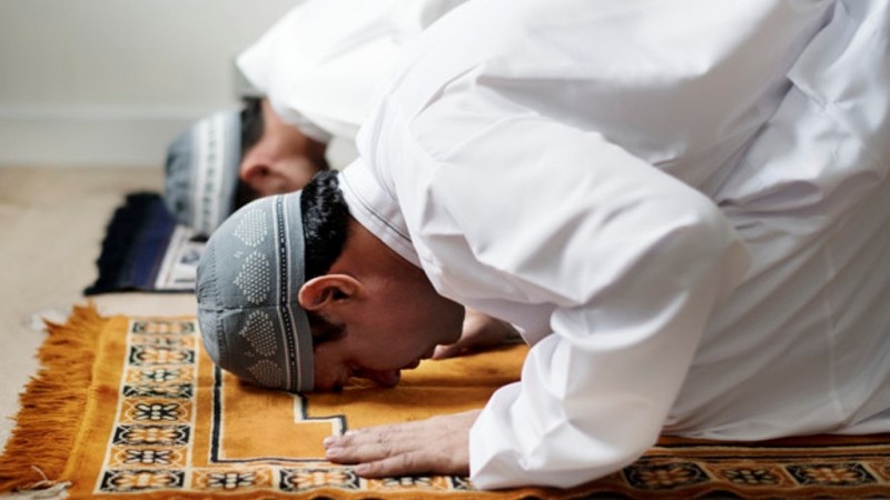 Berikut Tata Cara dan Bacaan Niat Salat Idul Adha