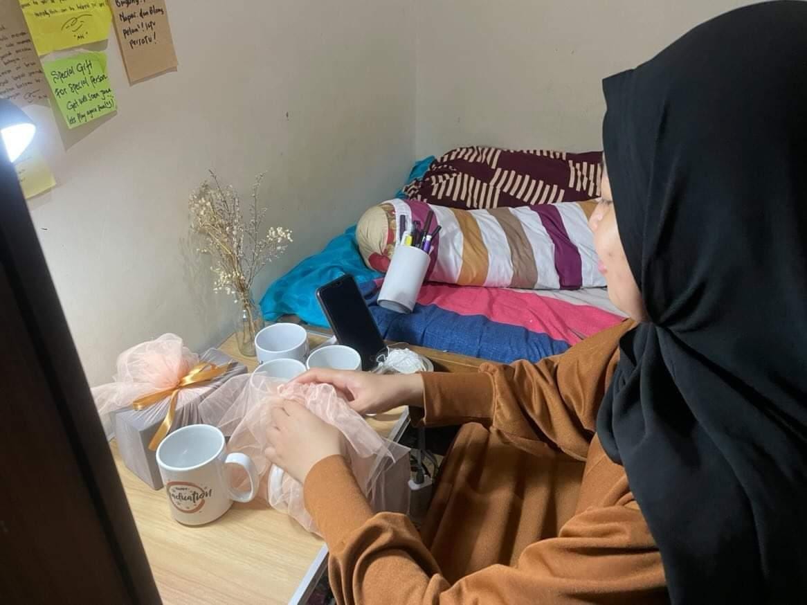 Manfaatkan Momen COVID-19, Wanita Ini Kini Punya Usaha Sampingan