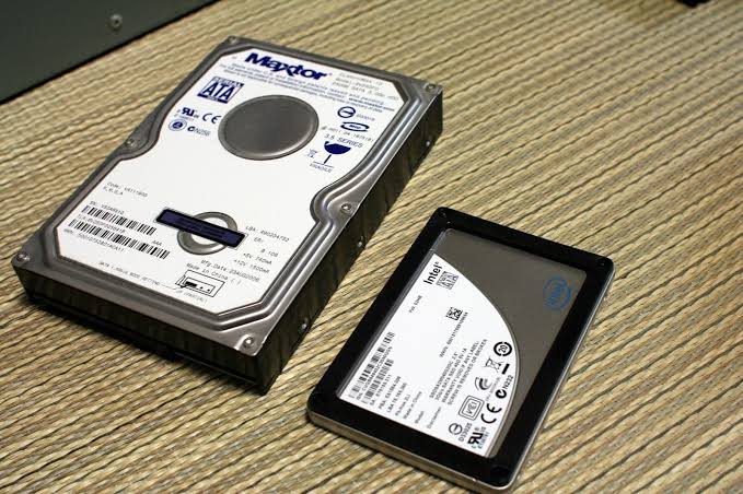Bingung Pilih SSD Atau HDD? Ini 6 Perbedaannya