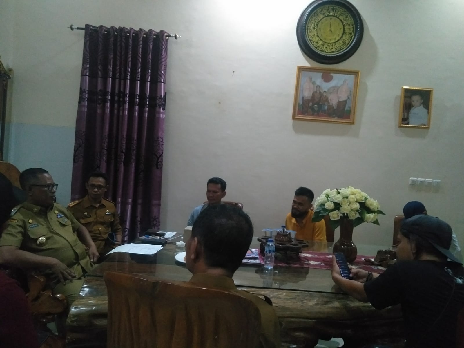 Pj Bupati Muna Barat Ingatkan Pejabatnya Tak Alergi dengan Pers