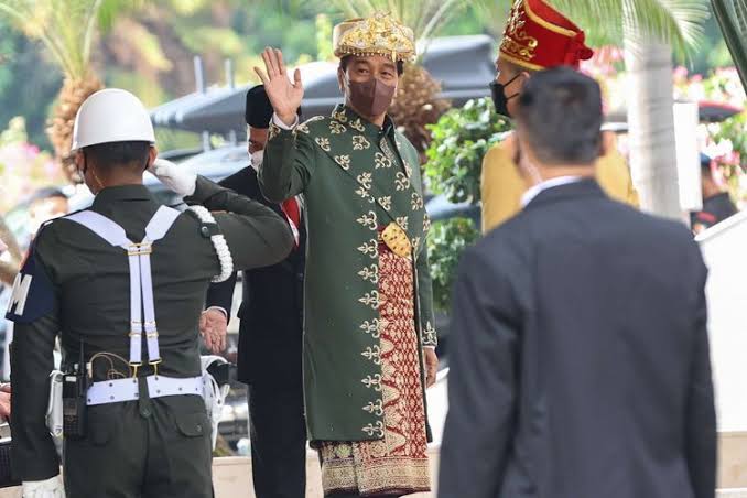 Sidang Tahunan MPR Hari Ini, Jokowi Pakai Baju Adat Bangka Belitung