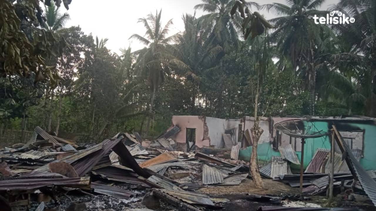 Hanya 1 Jam, Tiga Rumah dan Satu Bengkel Hangus Terbakar
