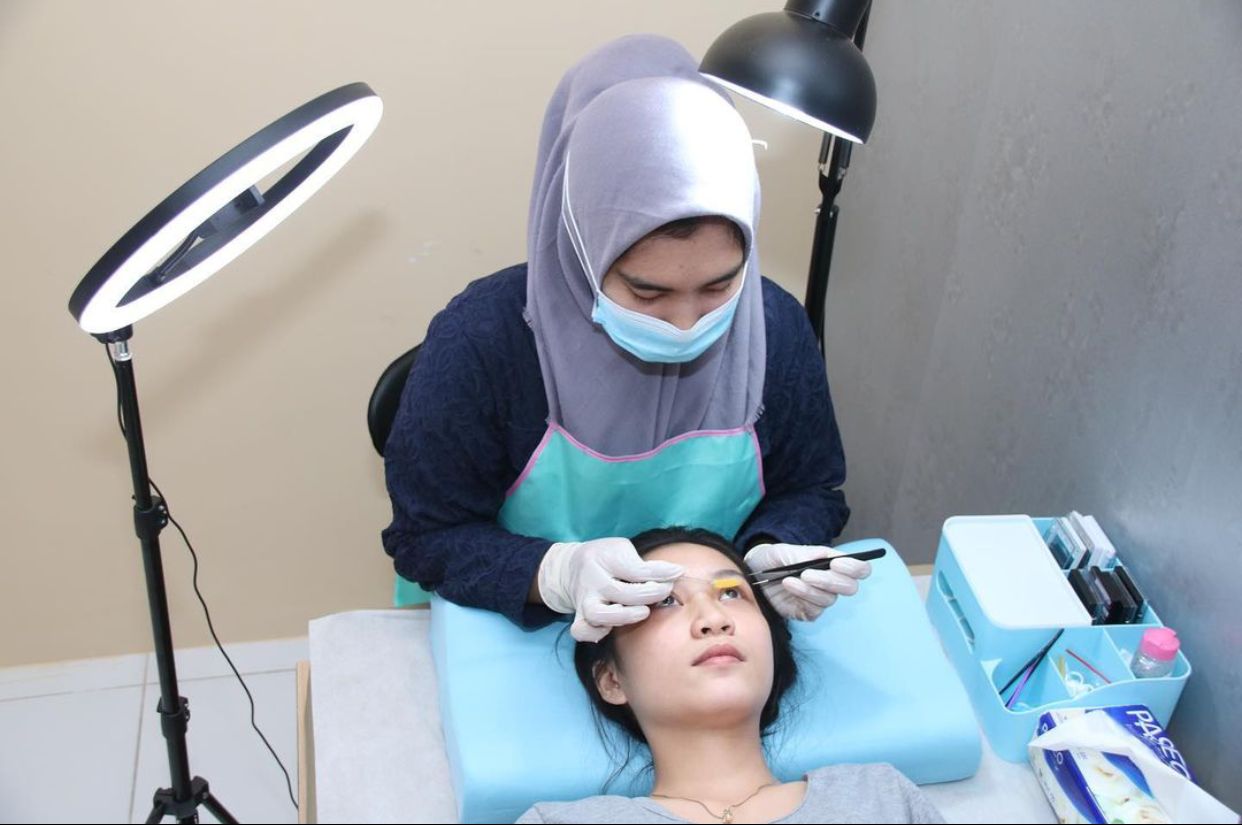 Lowongan Kerja Kendari: Dibutuhkan Tenaga Kerja di SUN Beauty Studio Kendari, Ini Kualifikasinya