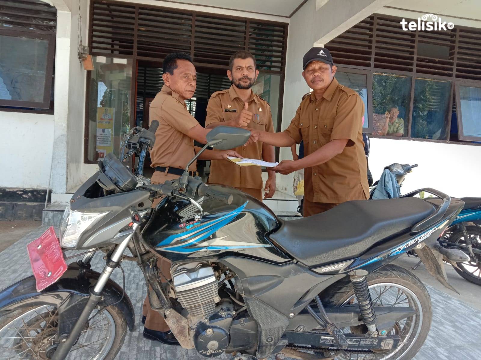 Mantan Kades di Muna Kembalikan Aset Desa