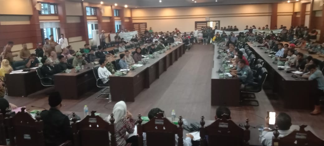 Ribuan Karyawan Hadiri RDP, Tuduhan KLPPS ke PT Tiran Indonesia Tak Terbukti