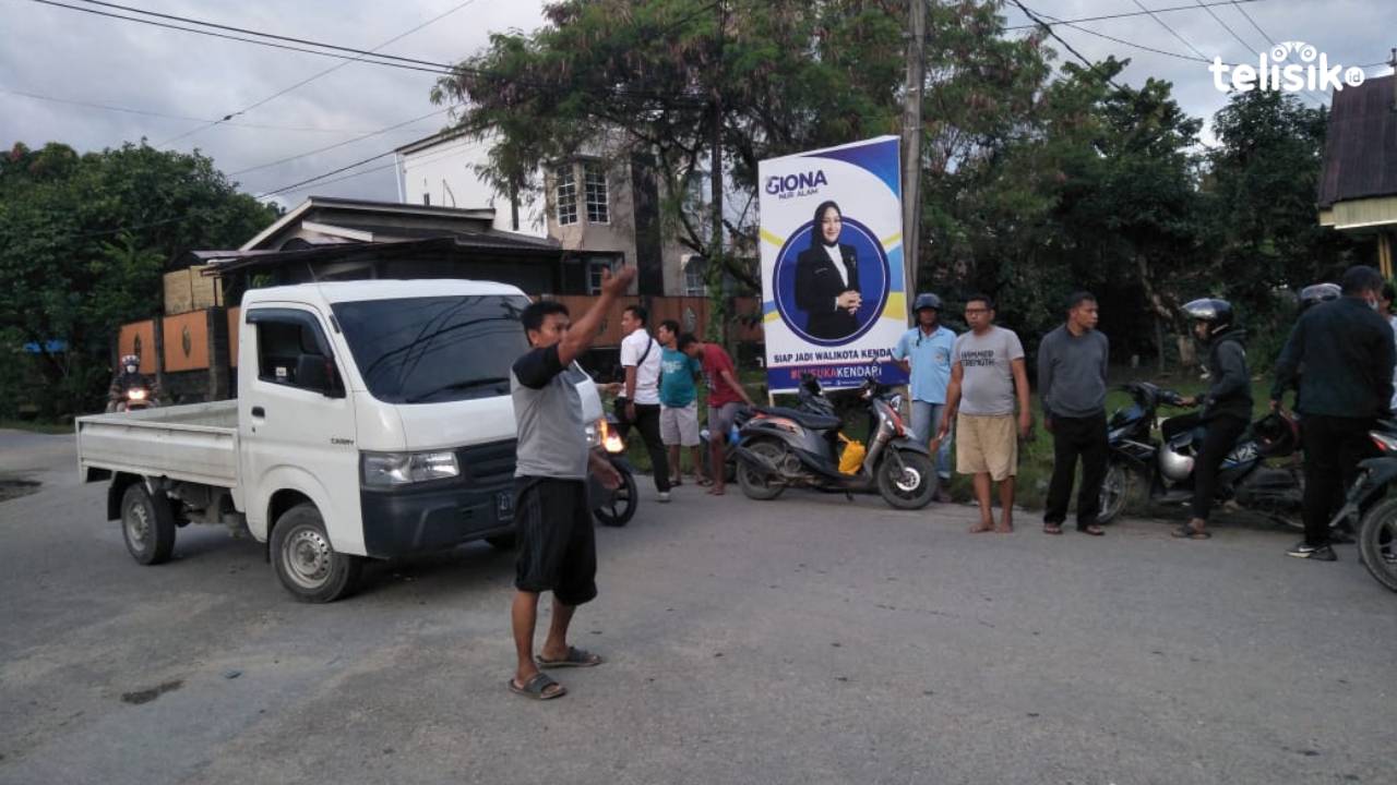 Sedan Tabrak Motor, Dua Pelajar Luka Parah