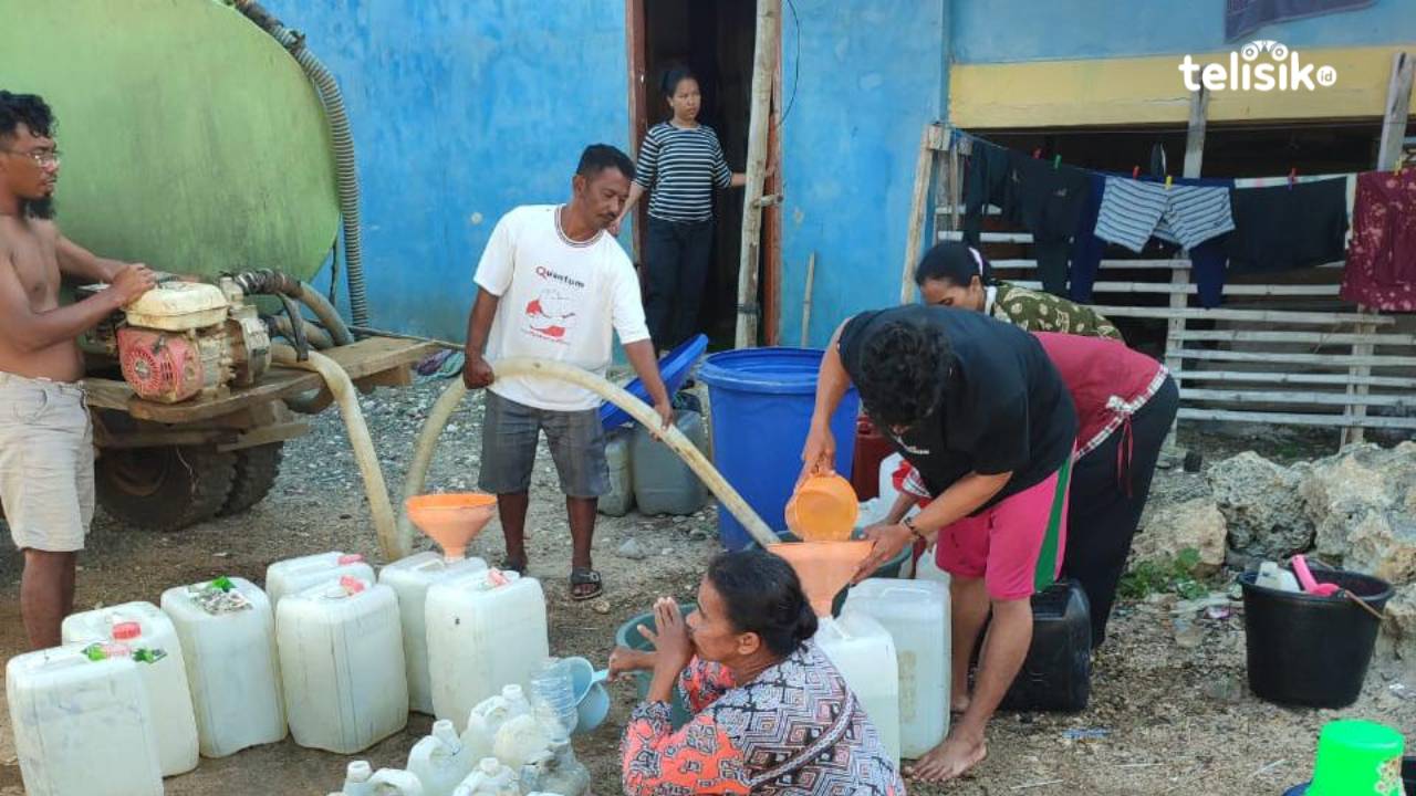 Warga Desa Mapila Bertahun-tahun Bertahan Hidup di Tengah Sulitnya Air Bersih