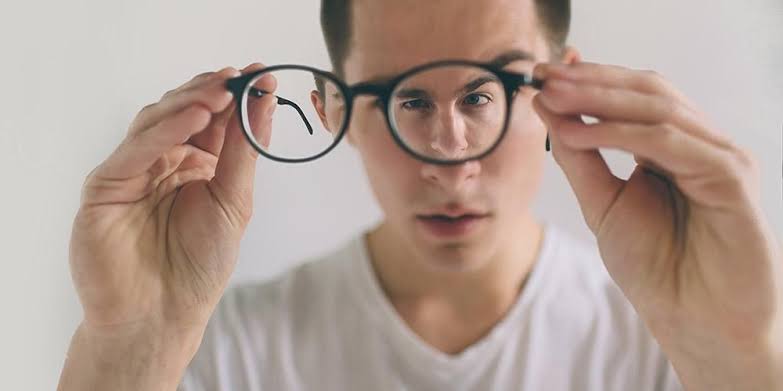 Awas, 3 Penyebab Mata Minus Semakin Parah