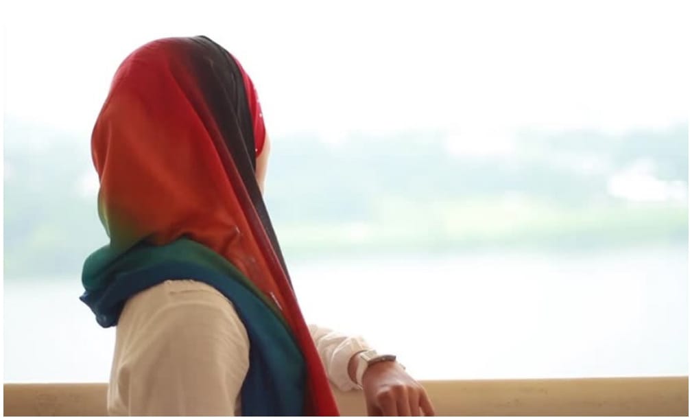 Kisah Gadis Inggris Mualaf Usai Beberapa Kali Baca Al-Qur'an