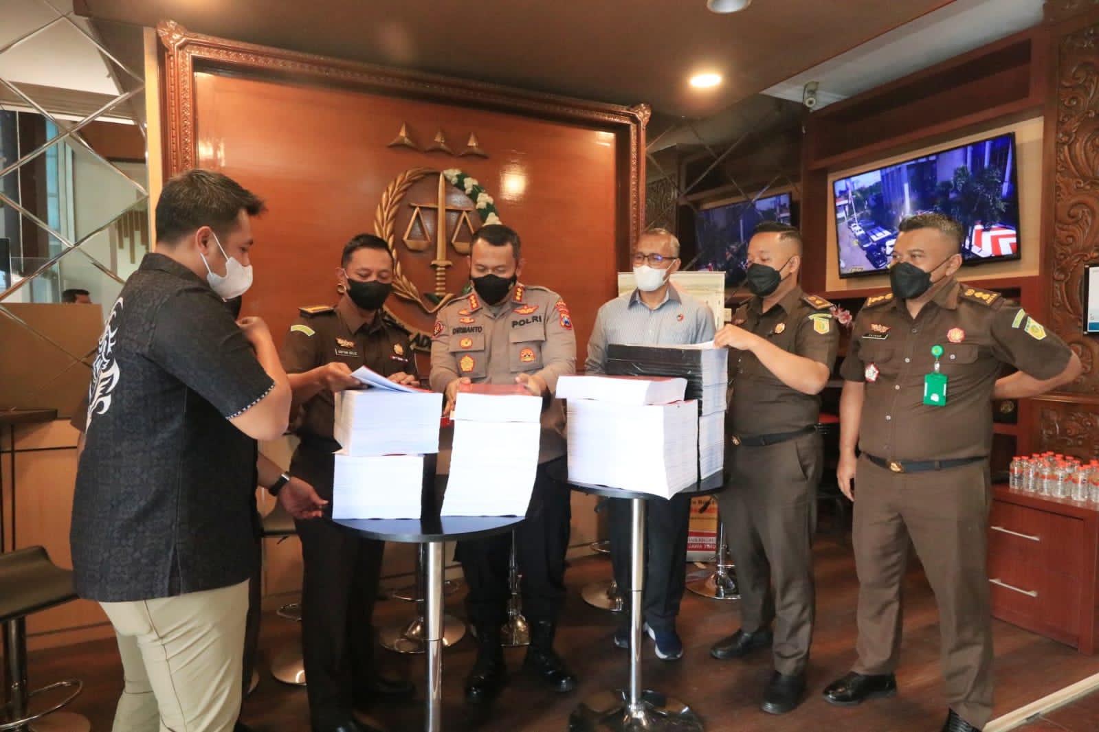Lengkap, Berkas BAP Rusuh Kanjuruhan Diserahkan Ke Kejati Jawa Timur