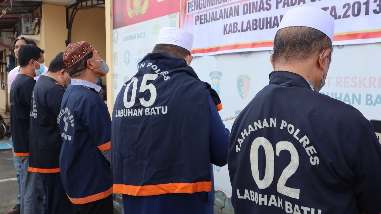 1 Pelaku Korupsi Perjalanan Dinas Fiktif Meninggal Dunia 5 Ditahan