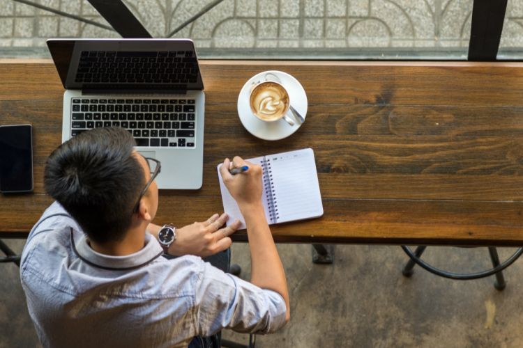 4 Tips Jitu Mengatasi Sulit Fokus pada Pekerjaan