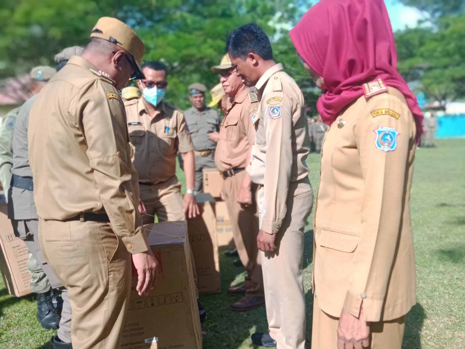 Dinas Kesehatan Muna Barat Keciprat Bantuan Hibah Alat Kesehatan