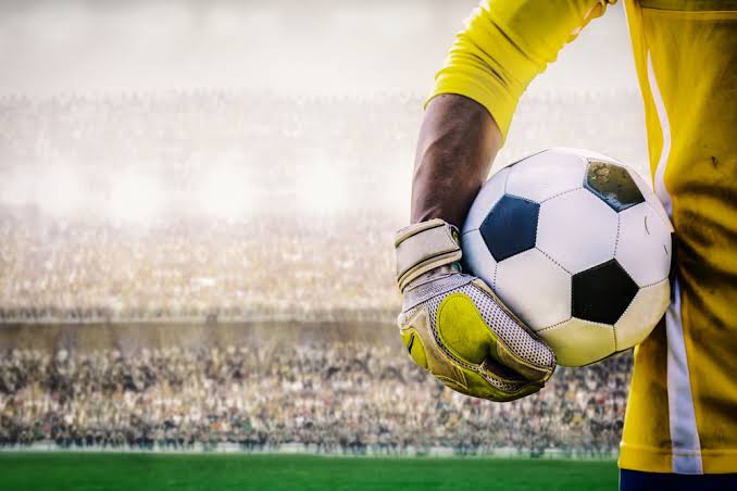 5 Latihan Dasar untuk Menjadi Kiper Sepak Bola