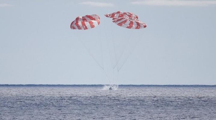 NASA Klaim Artemis 1 Sukses Setelah Kapsul Orion Kembali ke Bumi