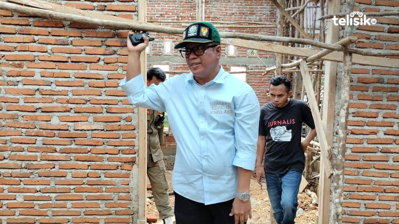 Pj Bupati Tinjau Kendala Pekerjaan Fisik di Muna Barat
