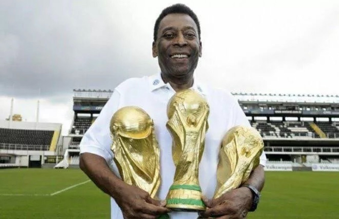 Profil Pele, dari Awal Karir hingga Tutup Usia