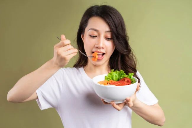 Tips Diet Sehat dan Mudah Ala Tya Arestya