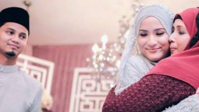 3 Tips Agar Jadi Menantu Idaman Mertua
