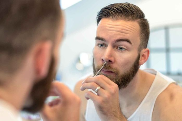 7 Bahaya Mencabut Bulu Hidung yang Harus Diketahui