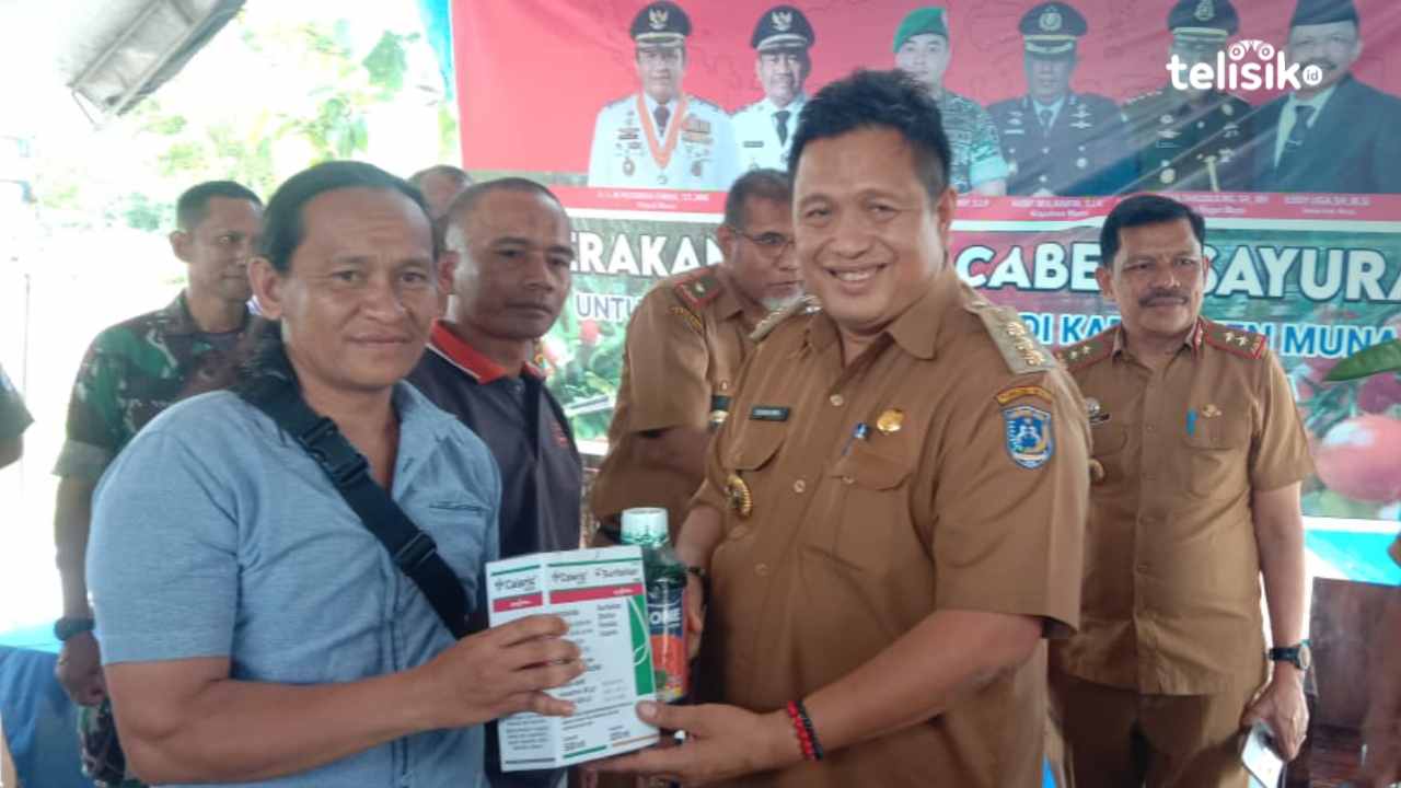 Bupati Muna Pastikan Pembangunan Stadion Sepak Bola Tidak Bakal Mangkrak