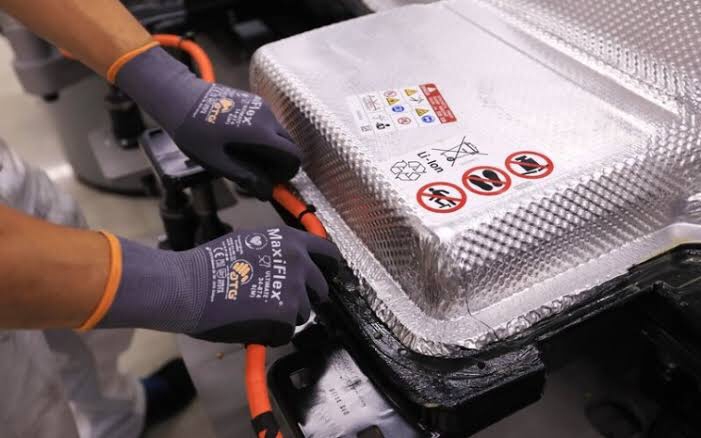 Ini 5 Negara Produsen Bahan Utama Baterai Kendaraan Listrik Terbesar di Dunia