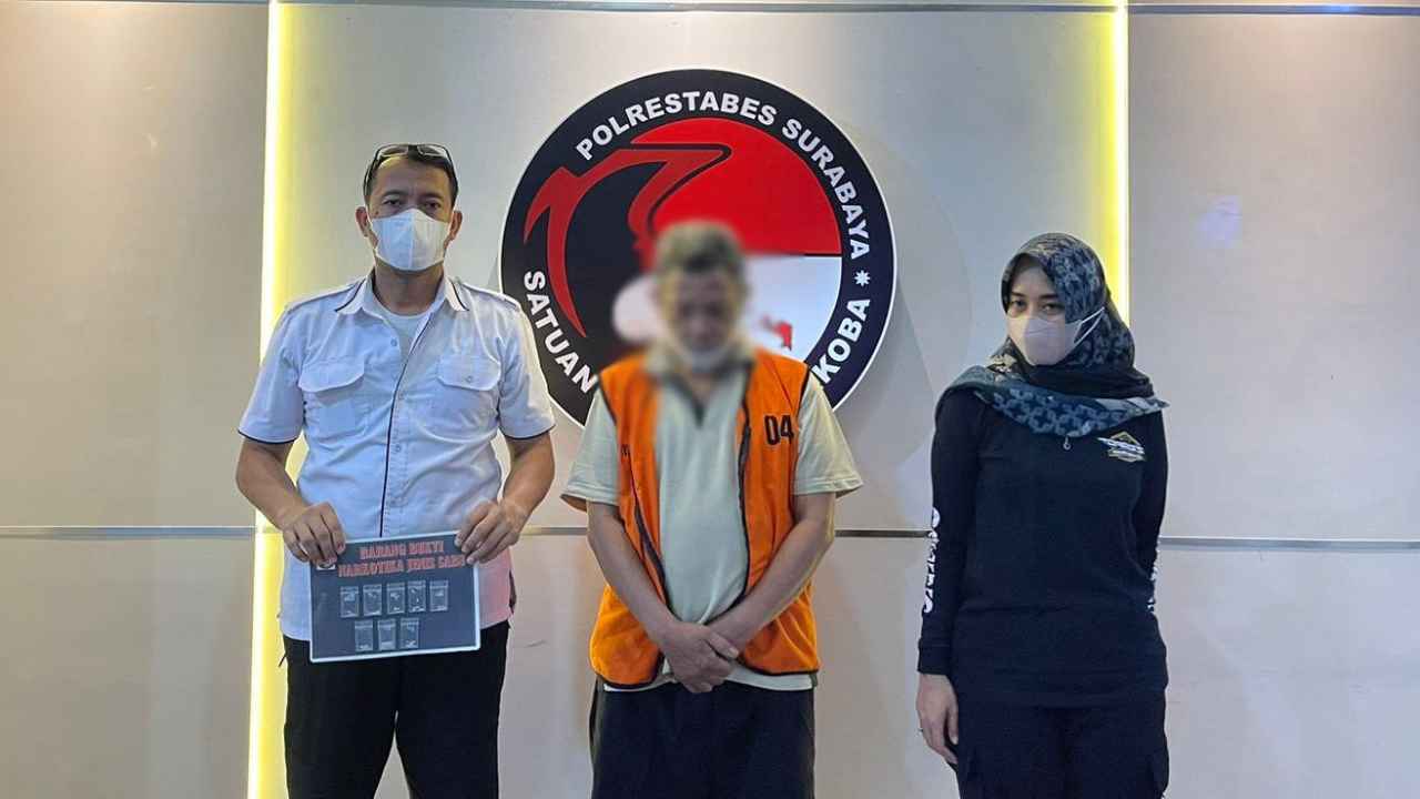 Kakek di Surabaya Ditangkap Polisi Kedapatan Edar Sabu