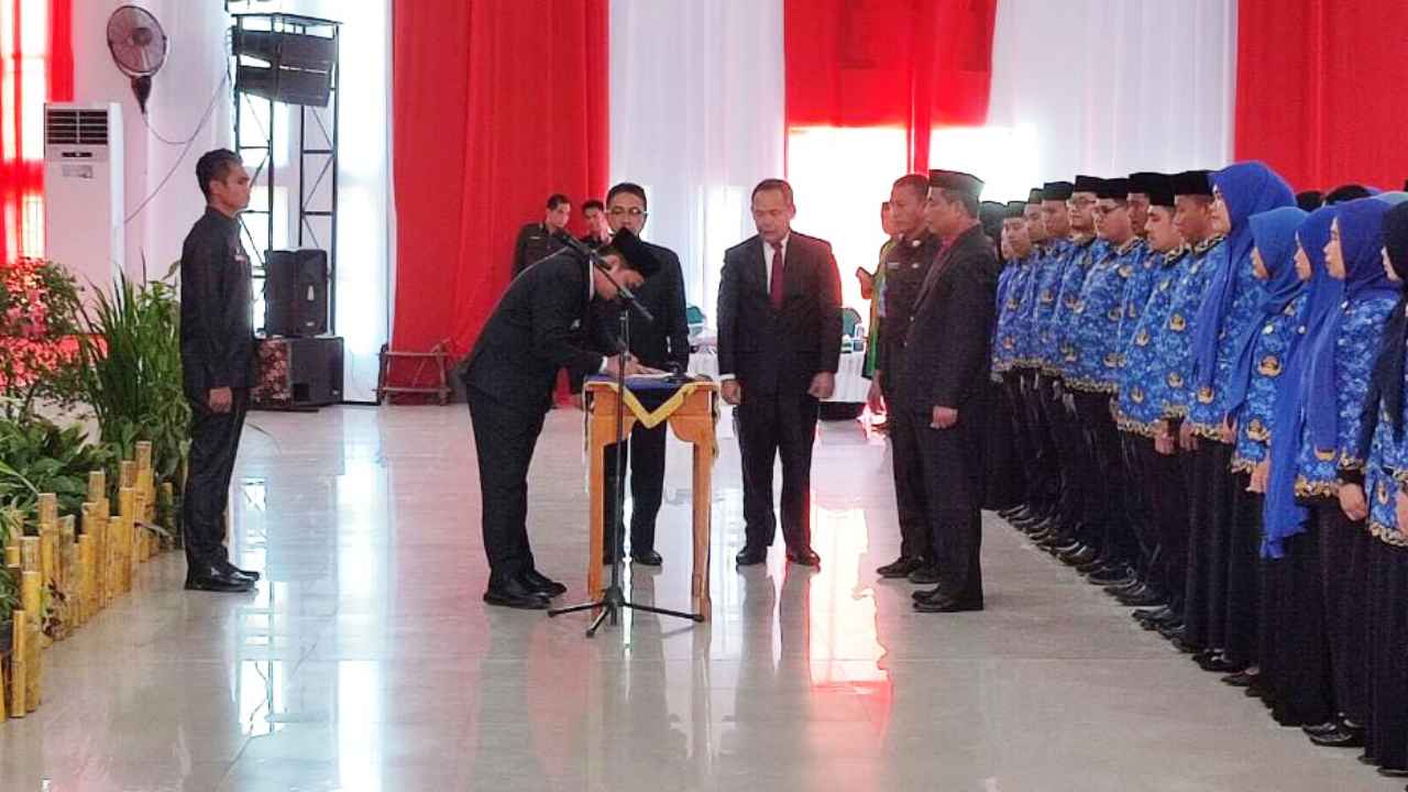 Ratusan Penjabat Fungsional di Kabupaten Kolaka Timur Dilantik