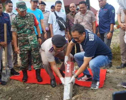 Kantor Pertanahan Kolaka Utara Pasang Ratusan Patok Batas Tanah