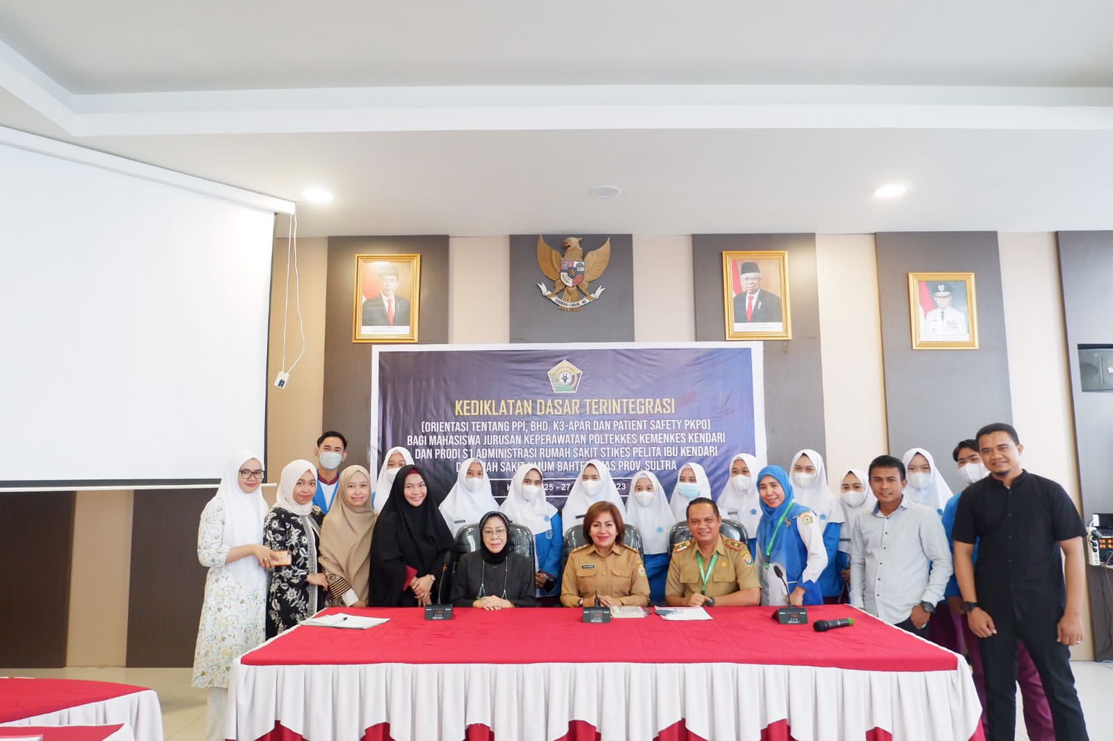 Mahasiswa Stikes Pelita Ibu Kendari Praktik Administrasi dan Manajerial di RSU Bahteramas